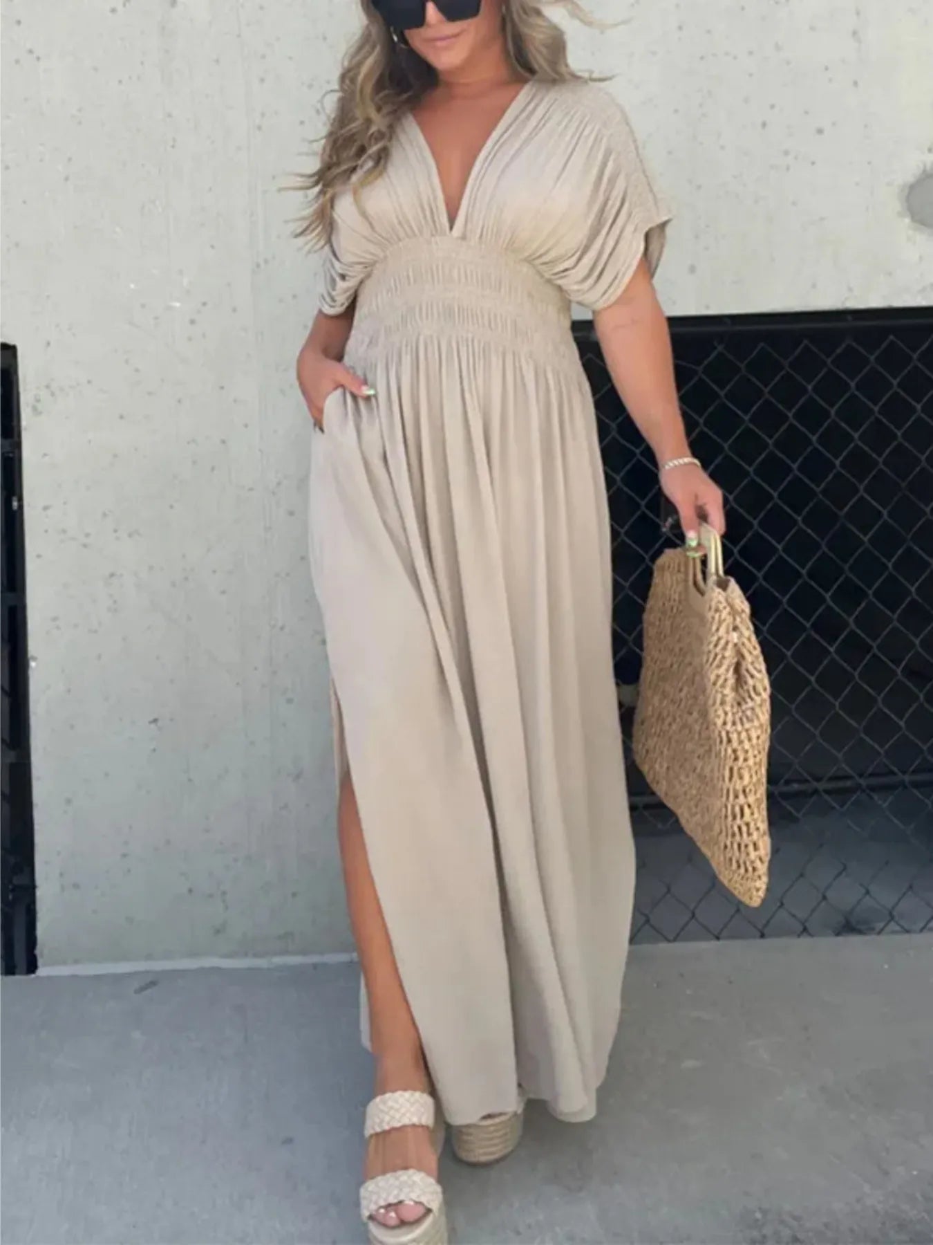 Letizia® | Elegant Maxi Dress With V-Neckline And Side Slit