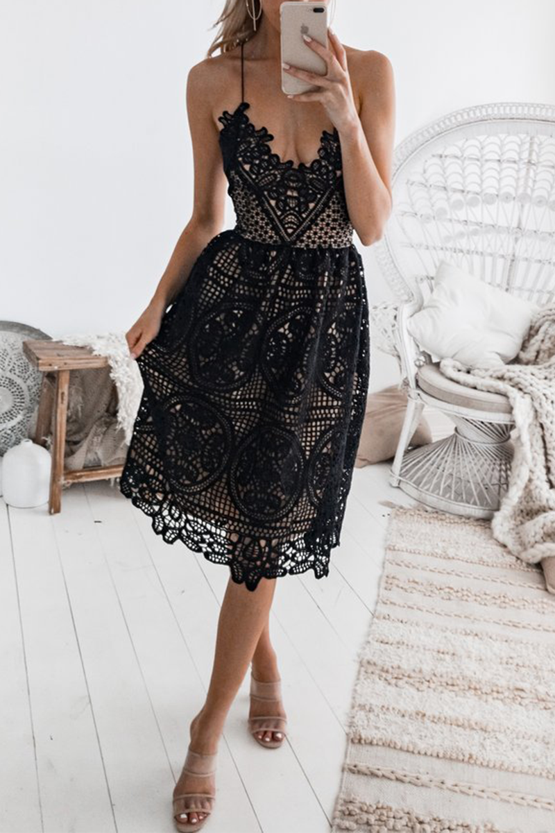Victoria® | Lace dress with spaghetti straps