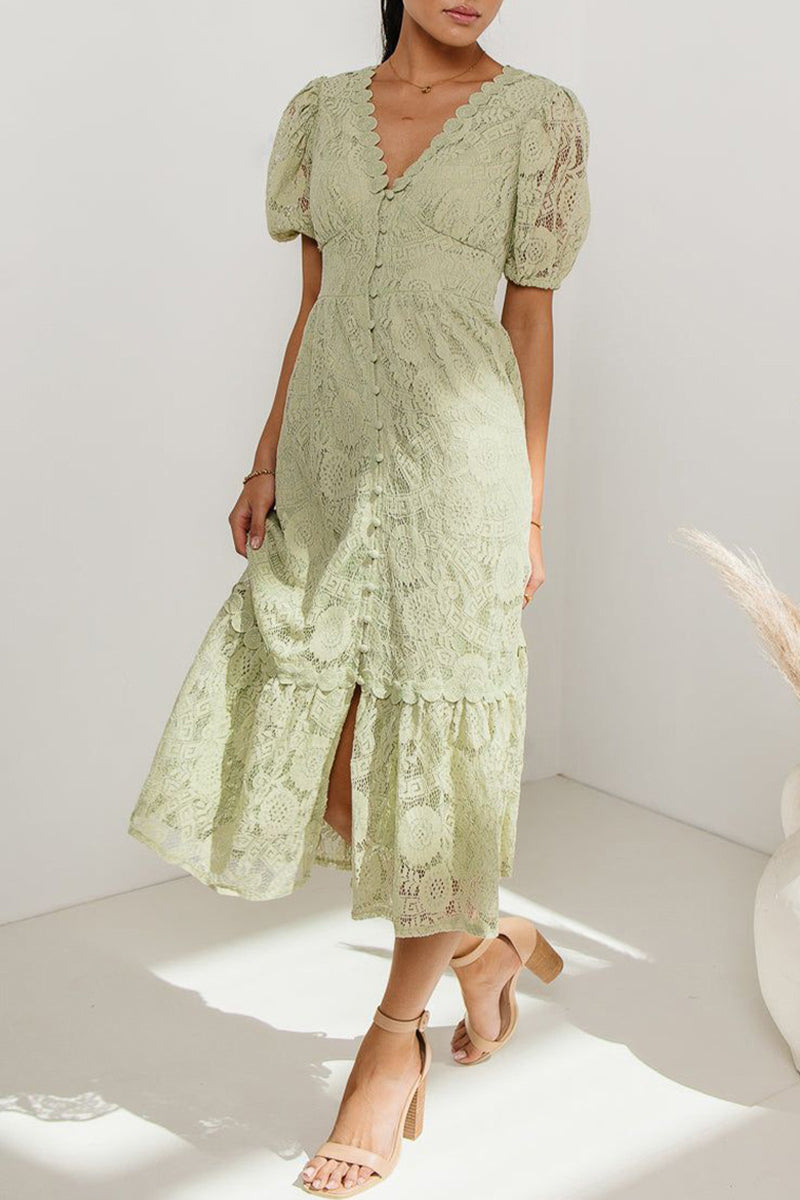 Caterina® | Elegant Short-Sleeved Lace Dress With V-Neckline