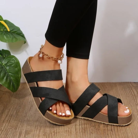 Amara | Women’s Cross-Strap Flat Sandals