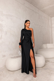 Ileana® | Elegant Dress Silhouette