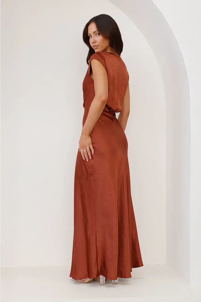Lucrecia® | Maxi Dress Rust