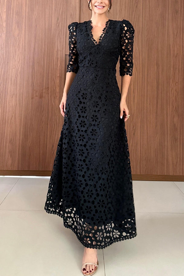 Charlotte® | Crochet maxi dress with floral lace and puff sleeves, lined