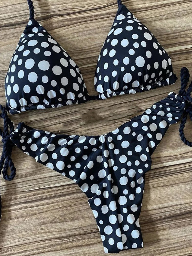 Nadia® | Timeless and stylish   bikini