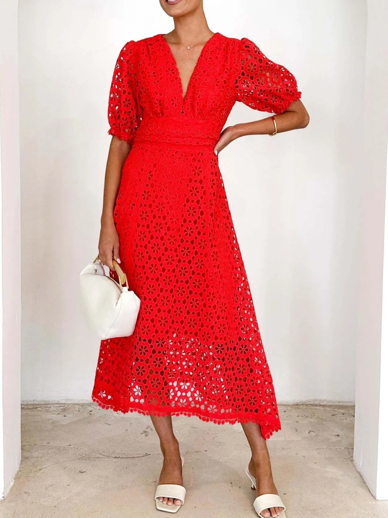 Serena® | Elegant V-Neck Lace Midi Dress With Puff Sleeves