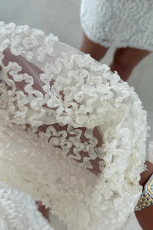 Kimberly® | Loose mini dress with balloon sleeves made from lace-textured fabric