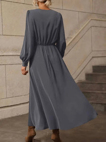 Soraya | Simple and stylish winter dress
