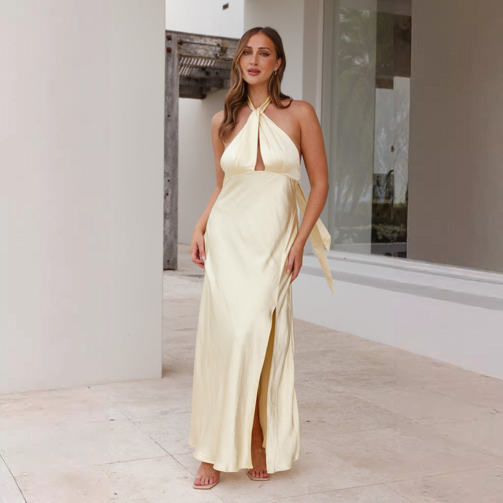 Karol® | Sofia Dress – Flowing elegance with halterneck detail