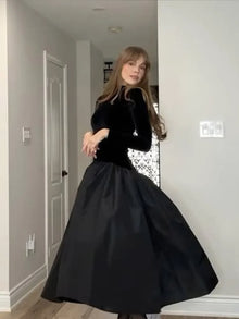 Isabella® | Long sleeve midi dress