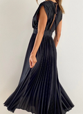 Ilaria® | Elegant Dress With Sleeves
