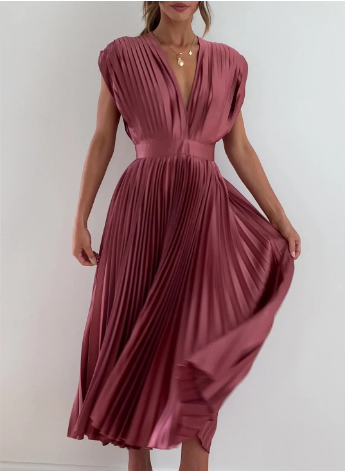 Ilaria® | Elegant Dress With Sleeves