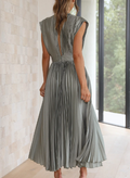 Ilaria® | Elegant Dress With Sleeves