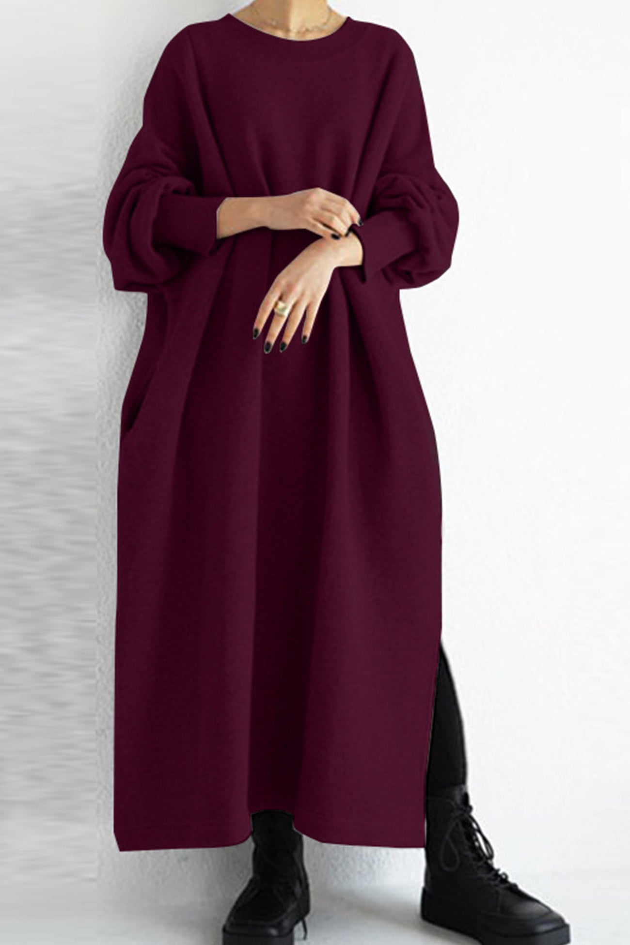 Beate | Solid sweatshirt dress with a crew neck and slit