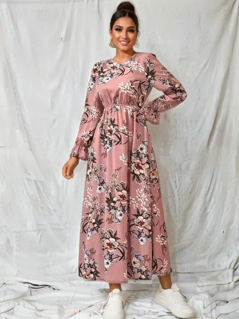 Larisa® | Classic and fashionable   dress