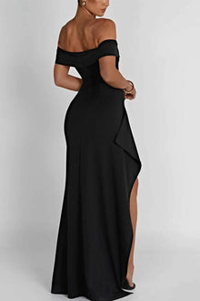 Leah® | Off-the-shoulder maxi dress with a high slit
