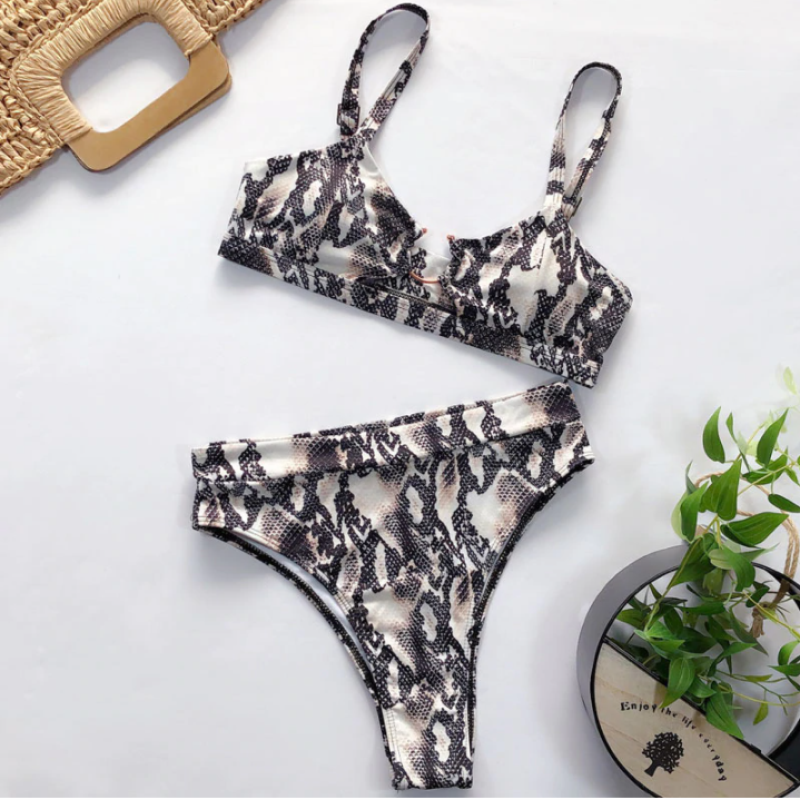 Rebeca® | Relaxed and stylish   bikini
