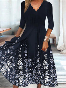 Sabrina® | Floral V-neck midi dress