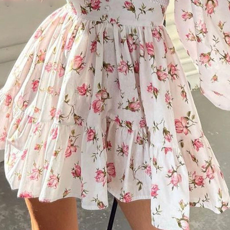 Emery® | Short floral dress with V-neck