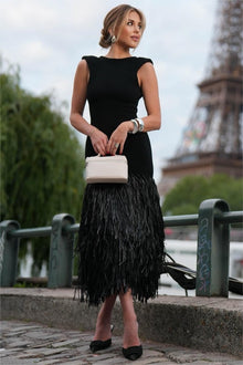 Wendy® | Backless Midi Dress In Knitted Fabric With Tassels